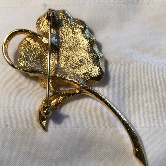 Gold Flower Brooch pansy vintage pin - Picture 5 of 6